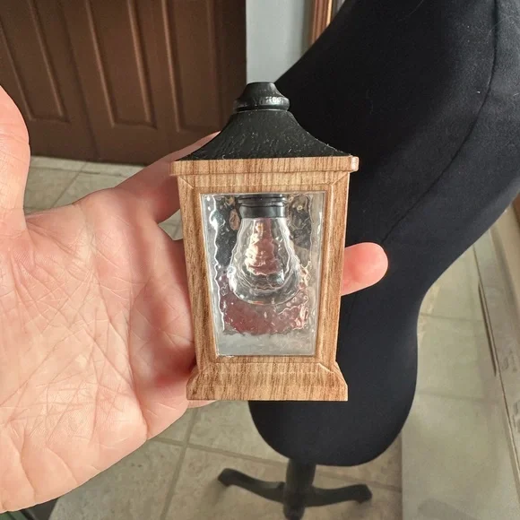 Bath & Body Works Rustic Lantern Wallflower - Picture 3 of 3